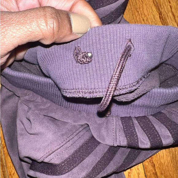 Adidas Velvet Mini Skirt size Medium - Picture 12 of 12